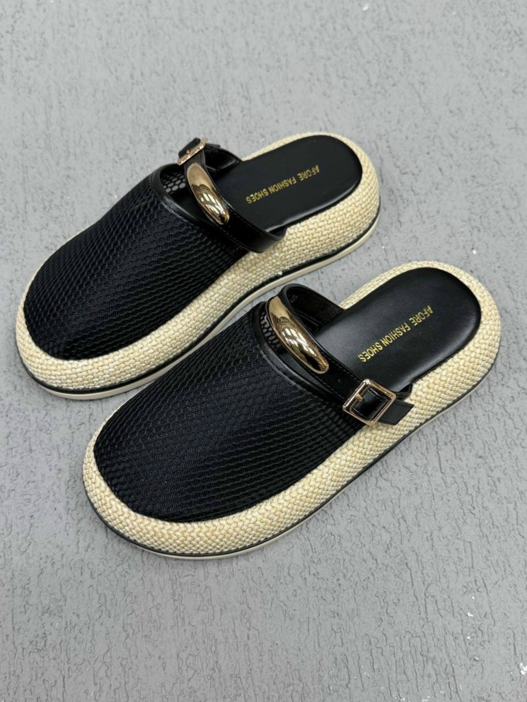 ,женские шлепанцы,женская ,тапочки модные,шлепки женские