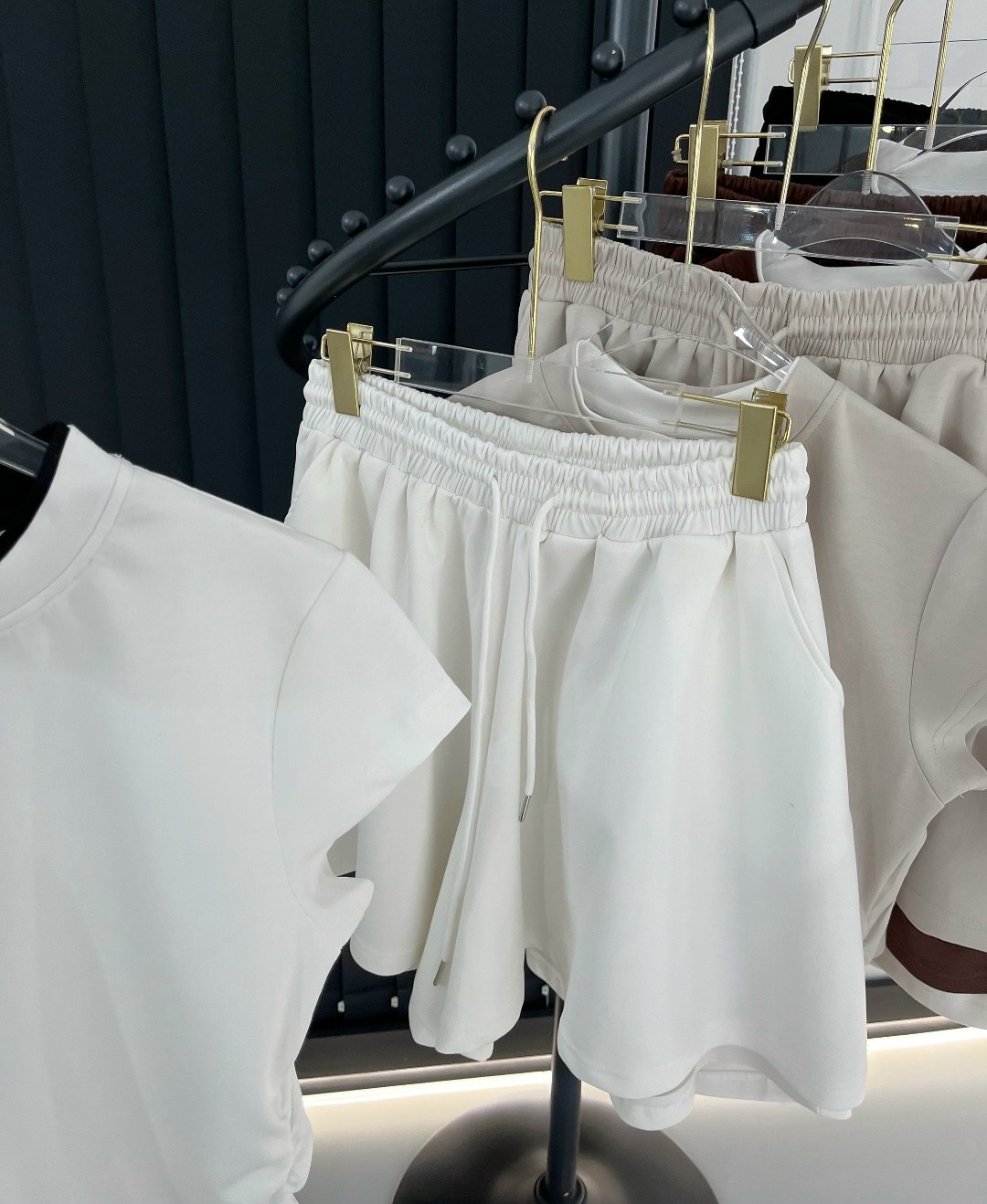 комплект одежды для мальчика,одежда комплект,комплект одежды moocie,одежда для малыша,костюм бежевый