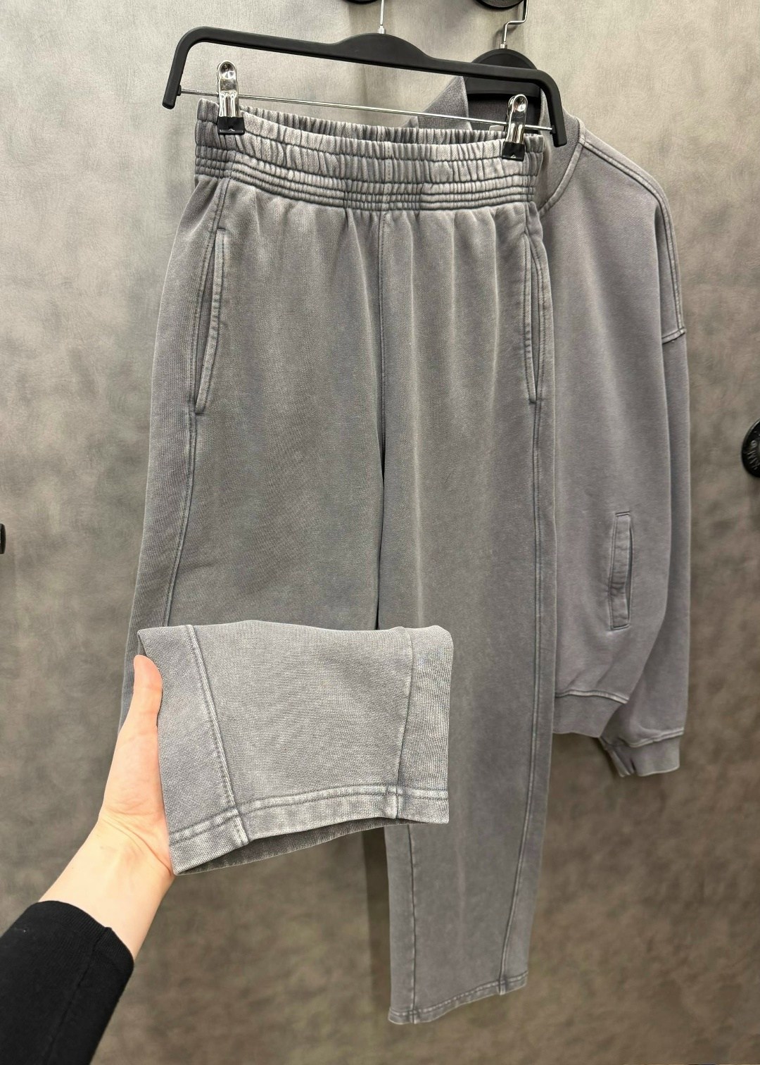 мужская мода,брюки спортивные,спортивные костюм,штаны спортивные,мужские спортивные брюки