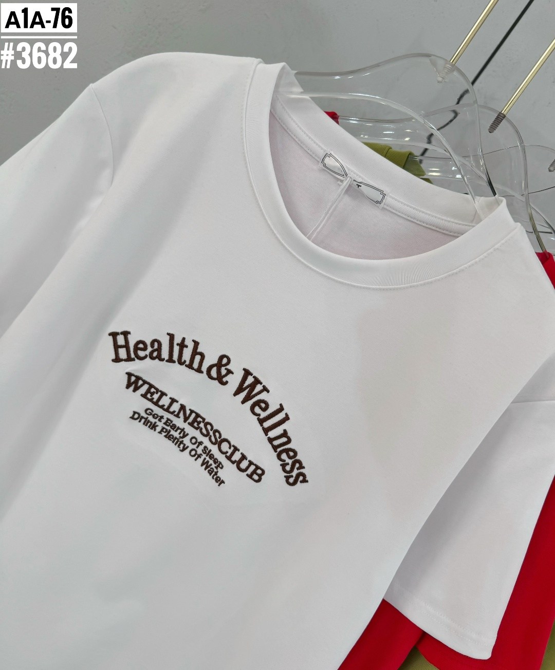 футболки женская,футболка оверсайз со стразам,стиль футболка,футболка,футболка женская базовая