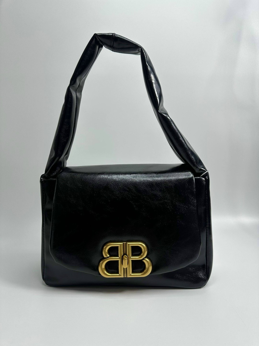 сумка balenciaga,сумка женская balenciaga,balenciaga сумка на плечо,сумка,большая сумка через плечо через цепочку balenciaga