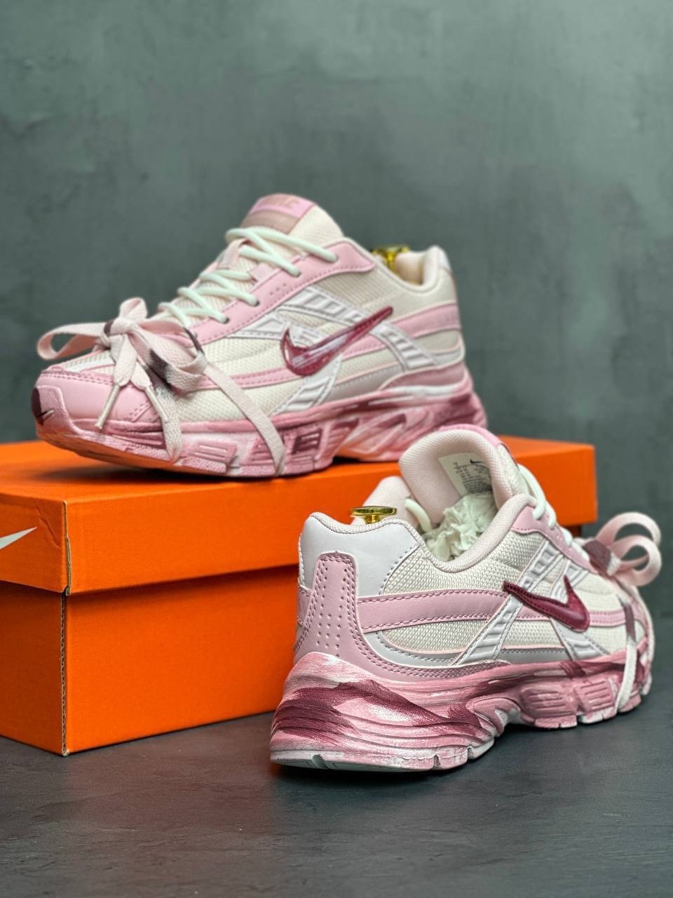 кроссовки nike initiator pink,кроссовки nike initiator розовые,женские беговые кроссовки nike initiator ярко-розовый,кроссовки для женщин nike initiator pink,женские кроссовки nike initiator "pink"