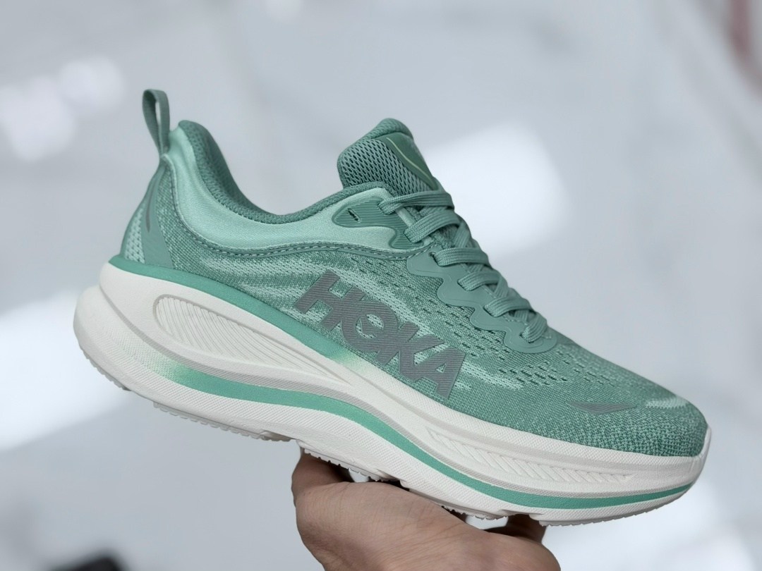 кроссовки hoka,кроссовки hoka one one,женские беговые кроссовки,кроссовки,кроссовки hoka беговые