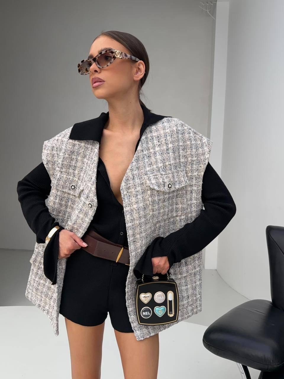 твидовый жилет,жилетка твидовый,жилет в стиле шанель,твидовый жилет женский,жакет celine твидовый