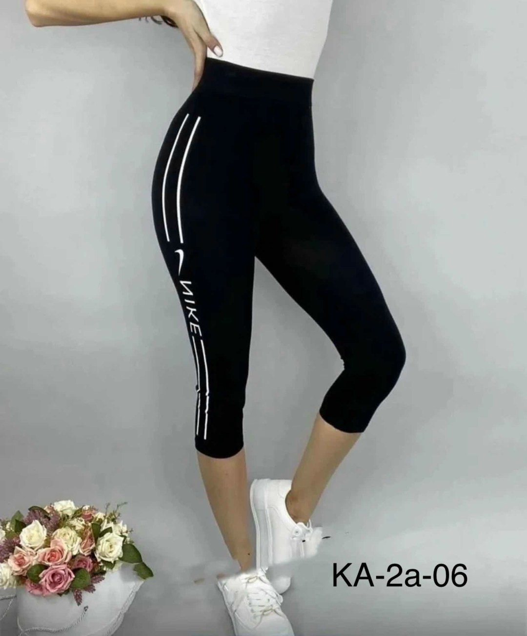 лосины женские для спорта,легинсы короткие на девушке,лосины женские,бриджи женские спортивные,спортивные леггинсы