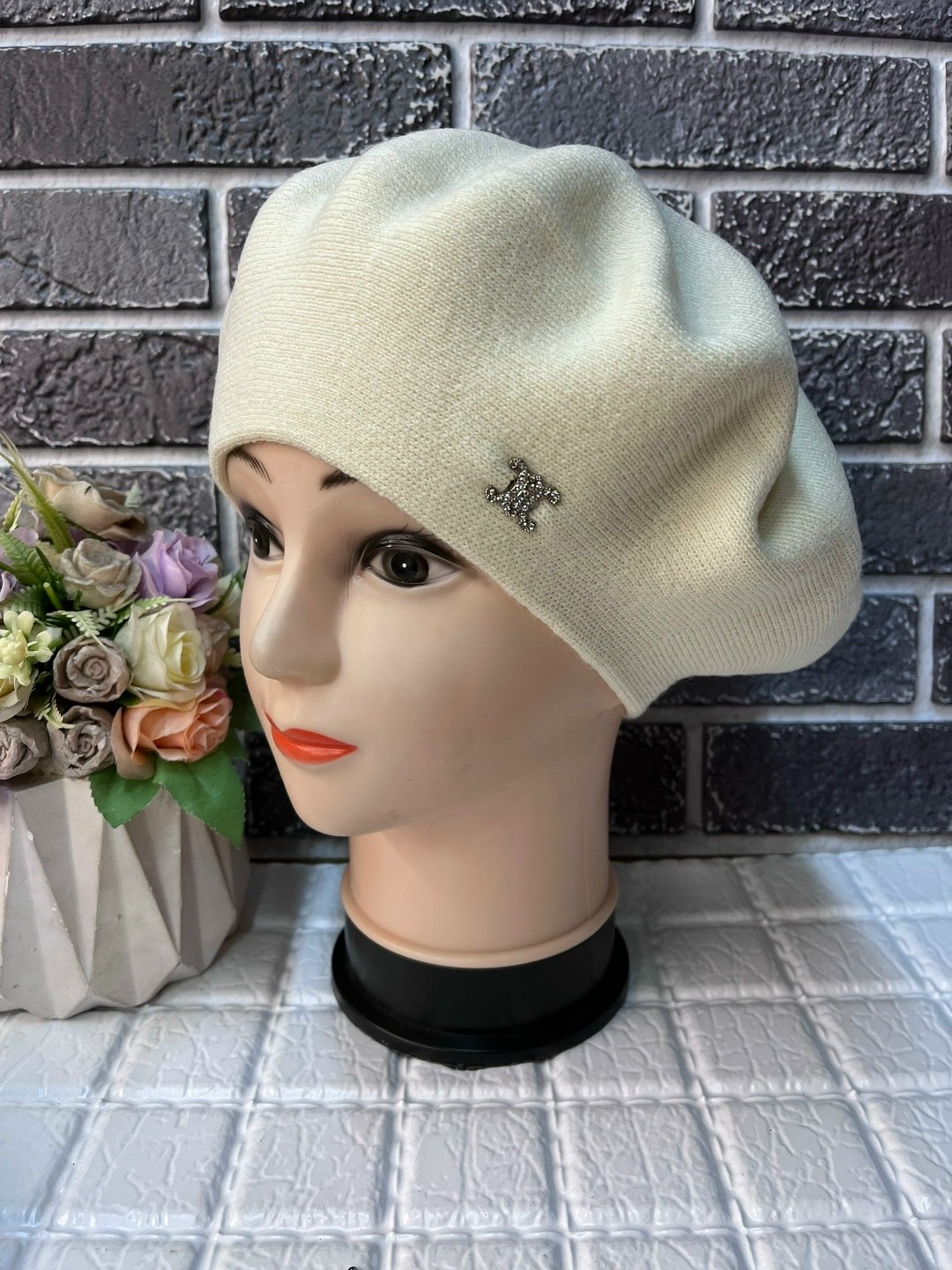 берет женский,женская шапка,шапка для женщин, береты женские,берет женский вязаный