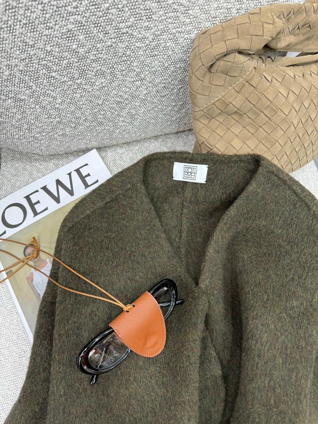 пальто-пиджак оверсайз из шерсти katerina myachina,шерстяное пальто,пальто женское,модное шерстяное пальто,шерстяная куртка