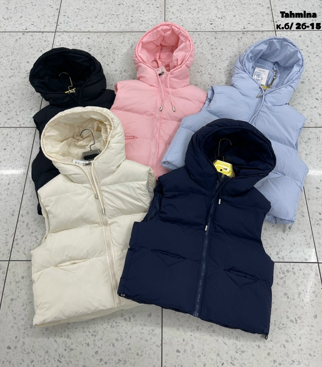 демисезонная жилетка,жилетка женская,жилет с капюшоном женский,жилетка женское с капюшоном,жилет с капюшоном