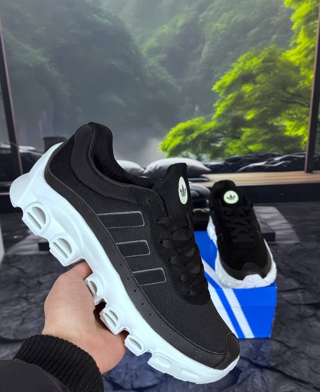 adidas кроссовки,черные адидас кроссовки 2026,кроссовки adifom megaride adidas черный,adidas raf simons bounce,кроссовки адидас