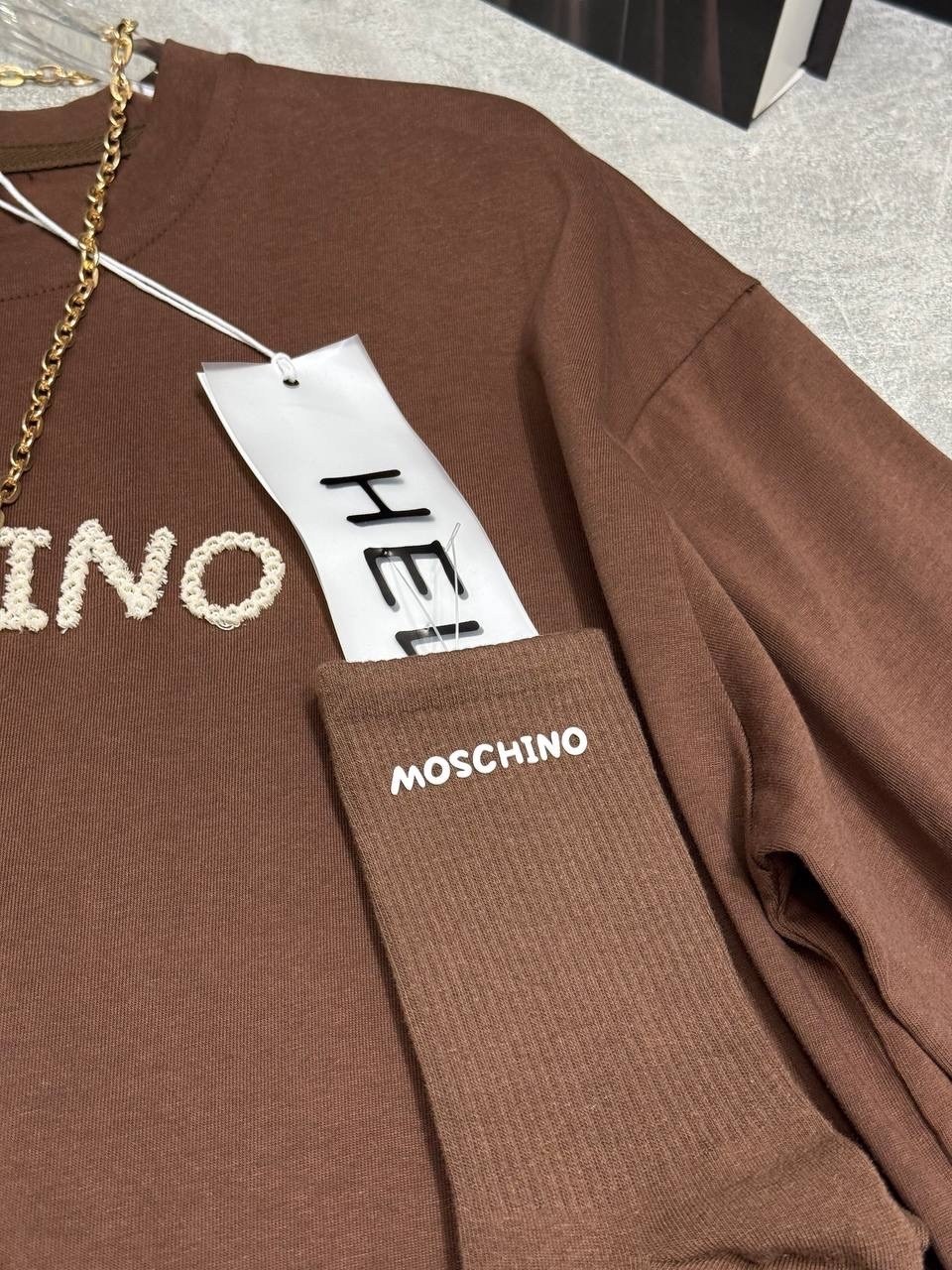 футболки женская,футболки moschino,футболки модные,футболки оверсайз,футболка