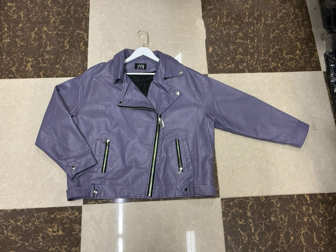 куртка косуха,куртка косуха женская кожаная,куртка из искусственной кожи женская,кожаная куртка,куртка косуха женская