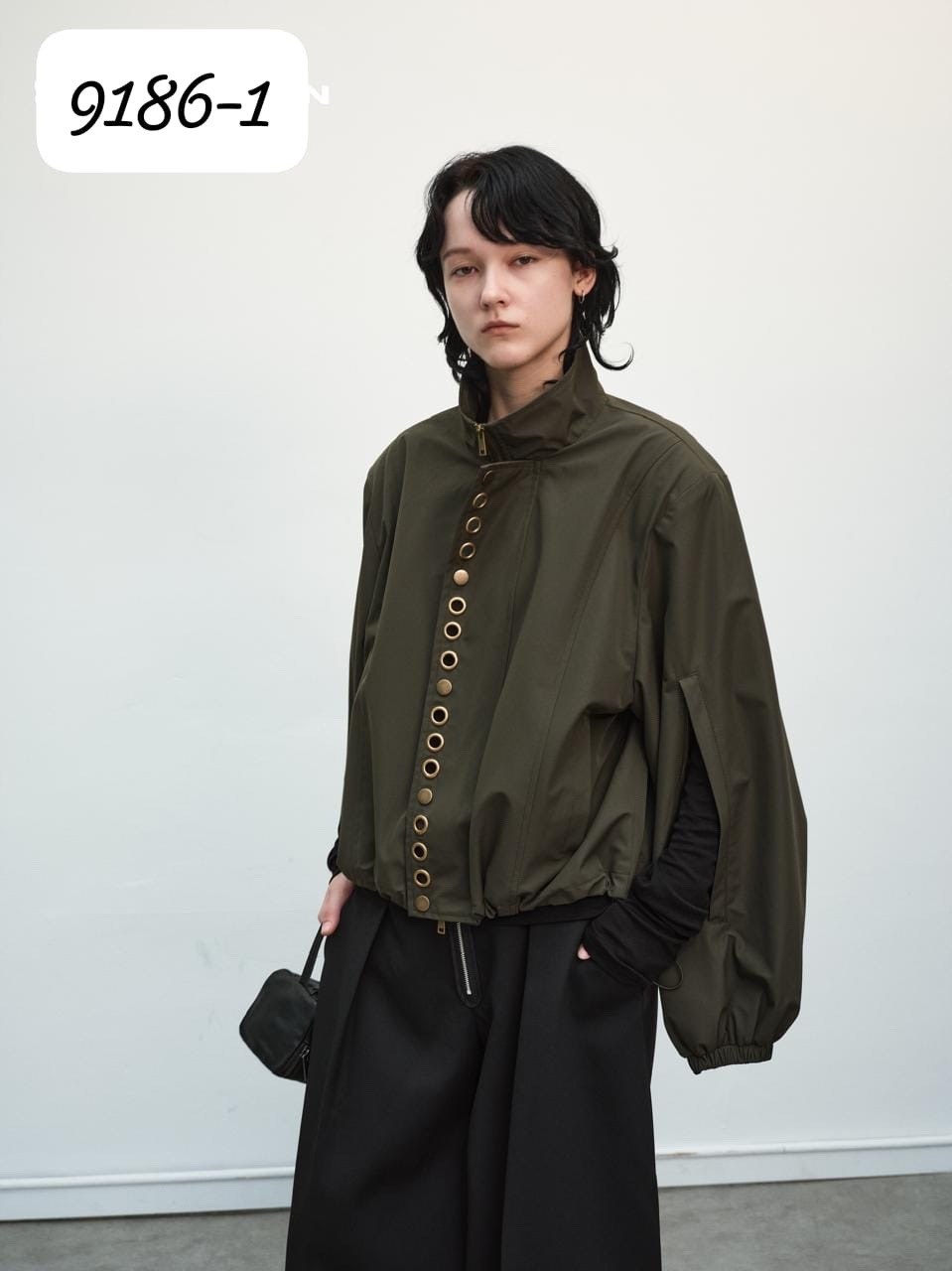 повседневная куртка,куртка бомбер,пальто куртка,пуховик куртка,куртка