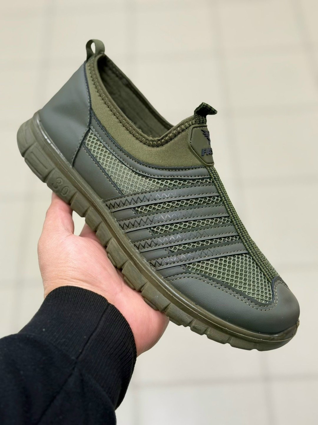 ,тканевые кроссовки мужские,мужские слипоны,мужские кроссовки,повседневная