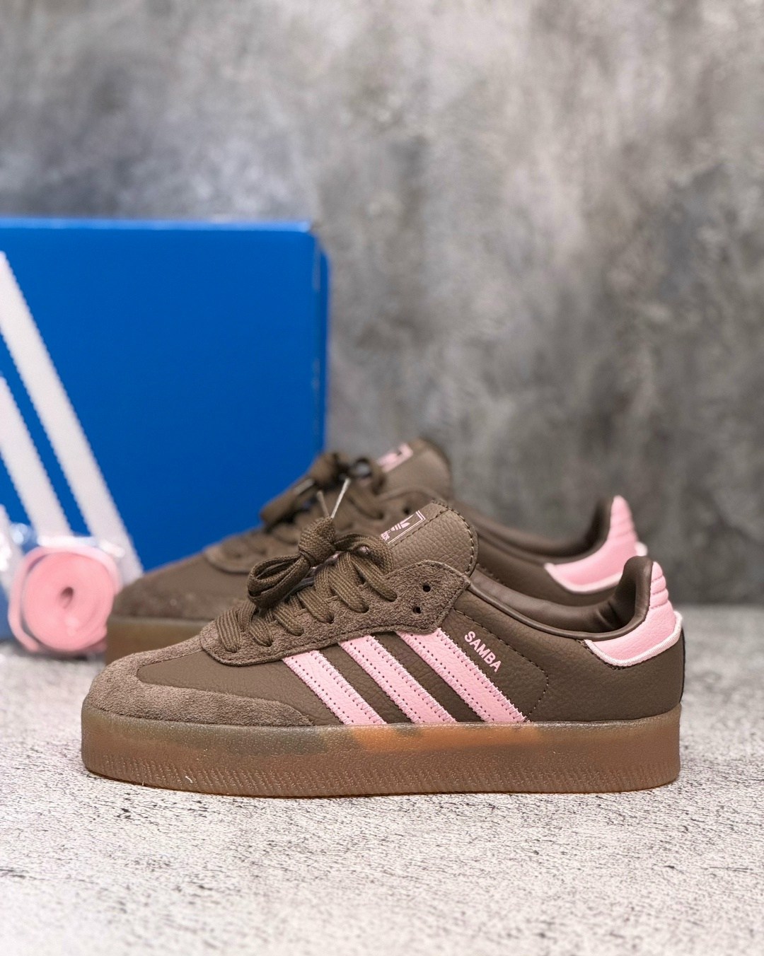 кроссовки adidas,кроссовки adidas samba,кроссовки женские adidas,,кроссовки мужские женские adidas