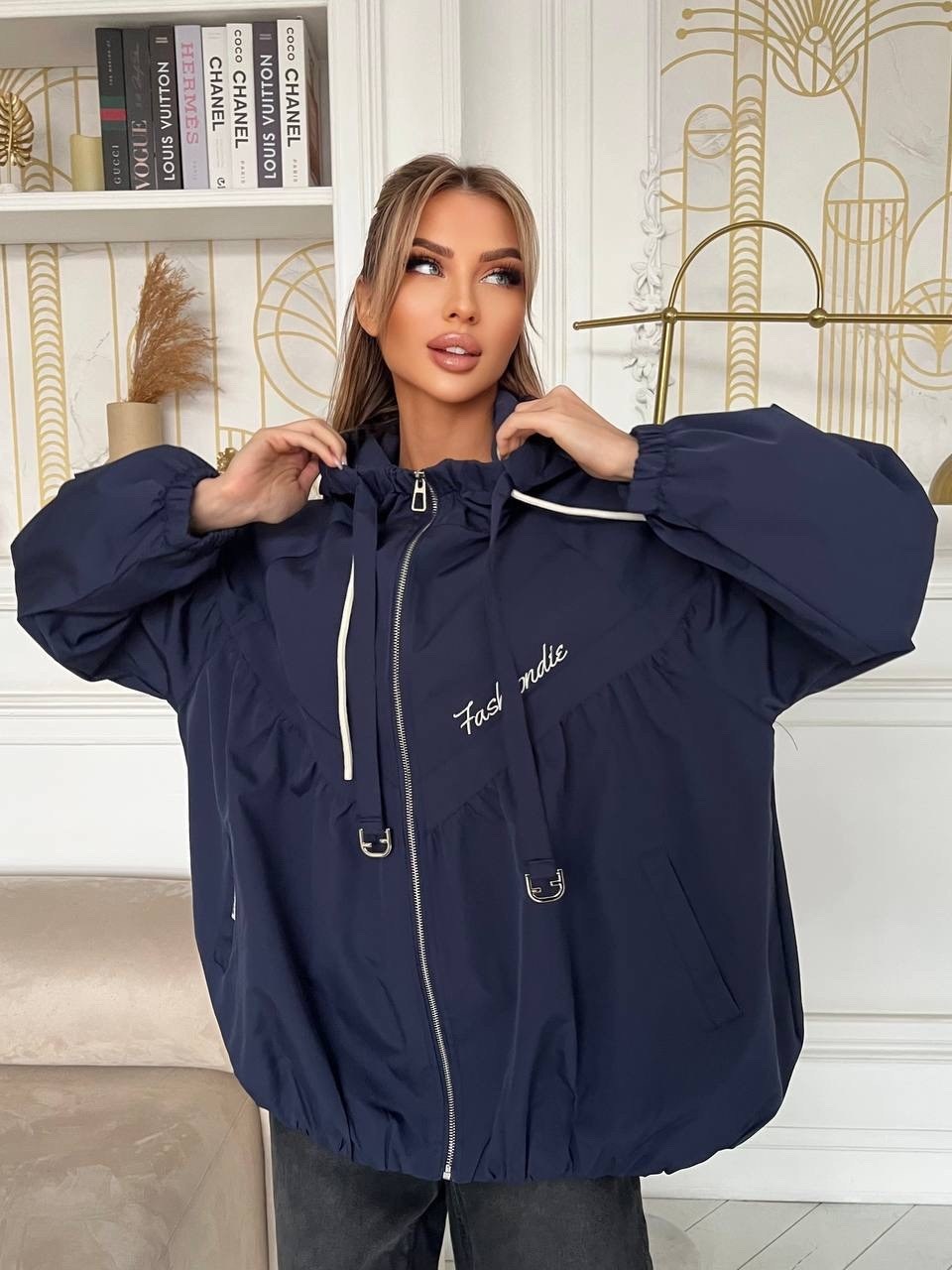 куртка стильная,ветровка женская,куртка женская,легкая куртка,ветровка