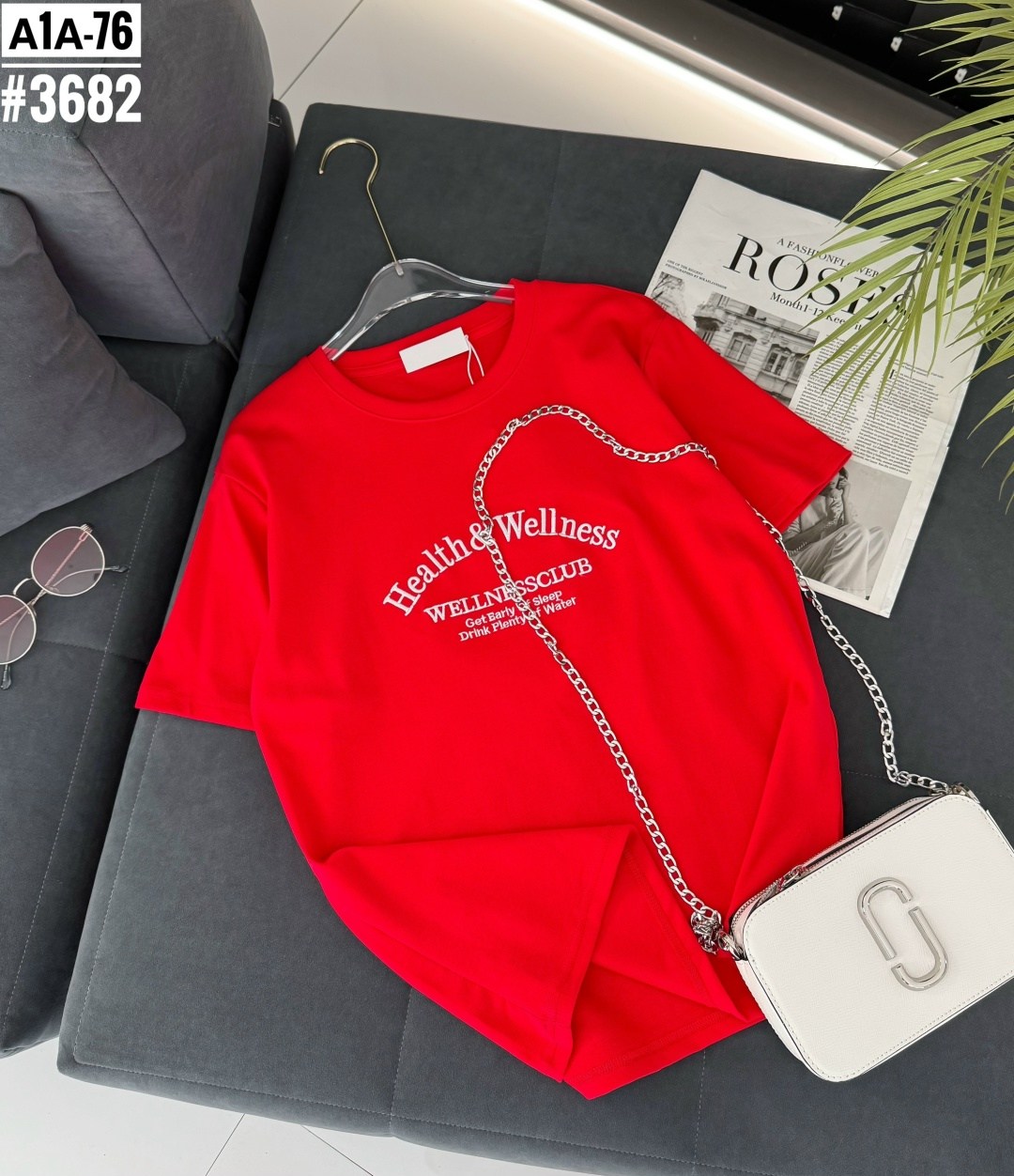 футболки женская,футболка оверсайз со стразам,стиль футболка,футболка,футболка женская базовая