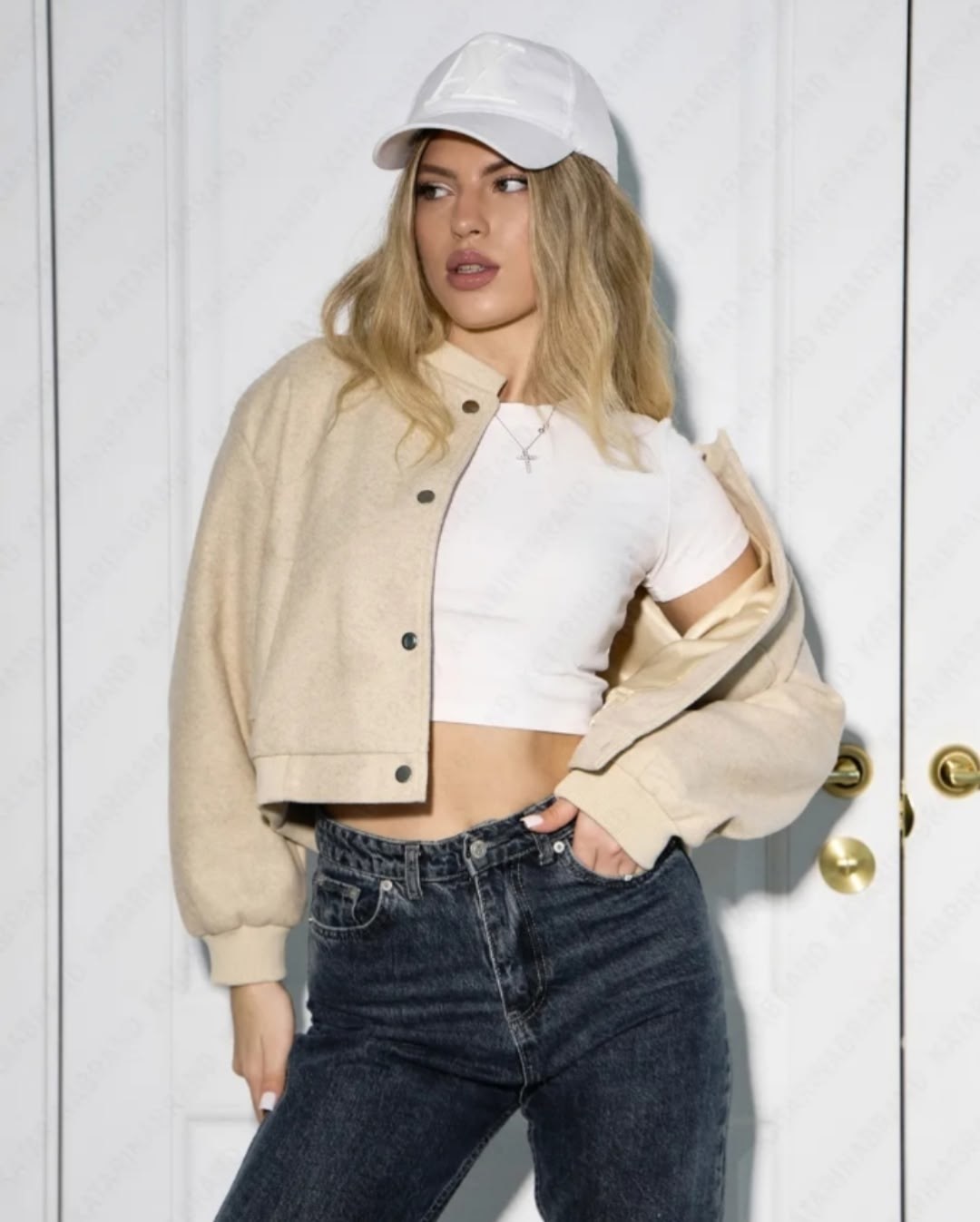 бомбер женский оверсайз песочный zara lime hm,бомбер летний оверсайз укороченный mymoll,куртка бомбер,бомбер оверсайз укороченный,бомбер hm женский оверсайз песочный