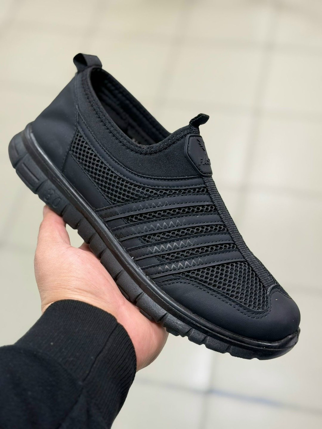 ,тканевые кроссовки мужские,мужские слипоны,мужские кроссовки,повседневная