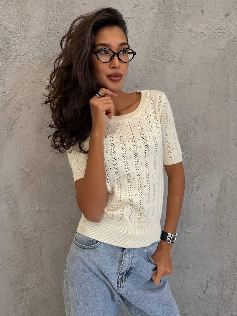 женская кофта,джемпер бежевый,стильные модели,трикотажные,кофта трикотаж