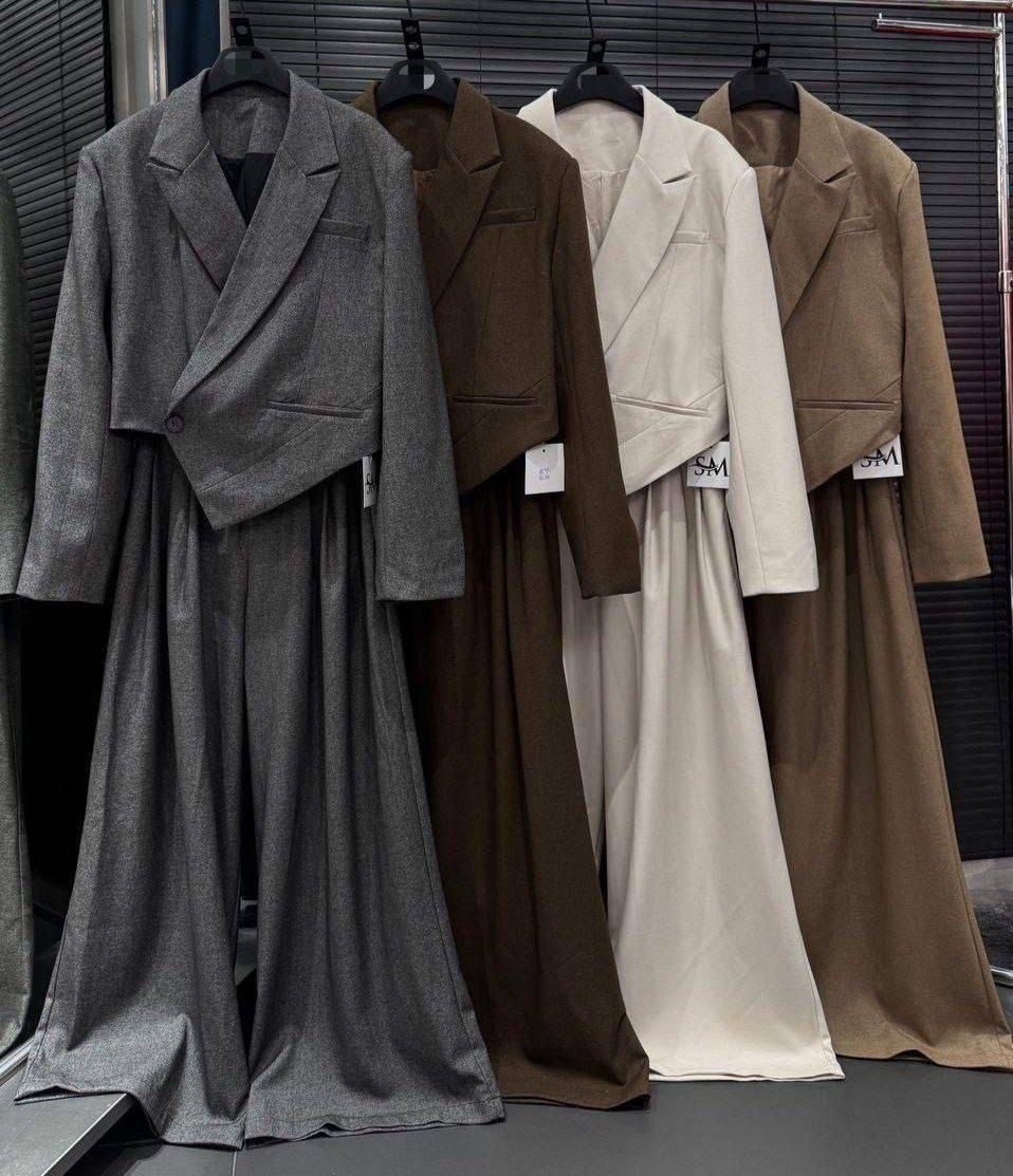 серый брючный костюм,брючный костюм,мода стиль,мода на хиджаб