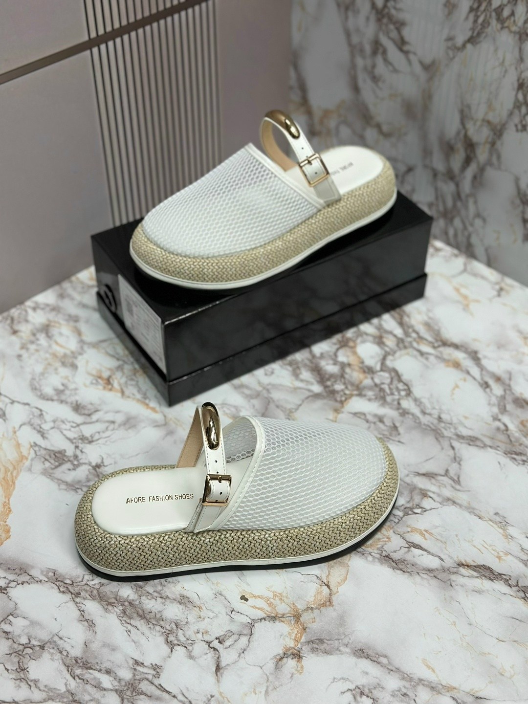 ,женские шлепанцы,тапочки модные,босоножки шанель,сандалии женские