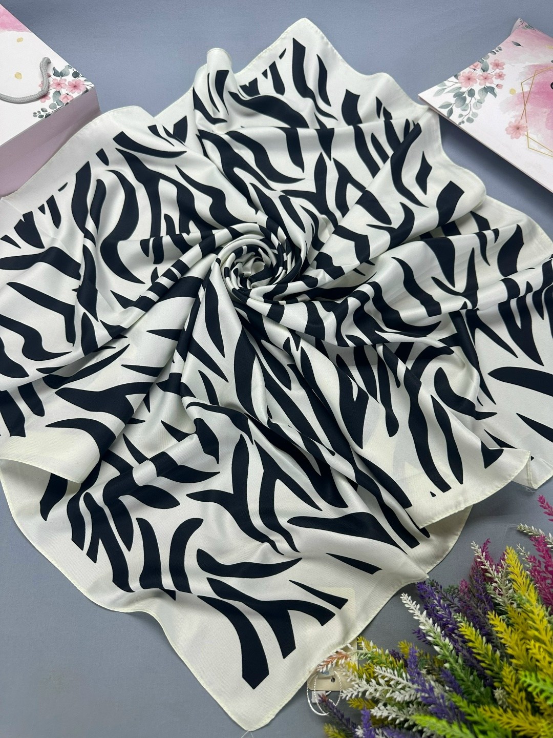 платки шелковые,платки женские,платки шарф,платка,атласный платок