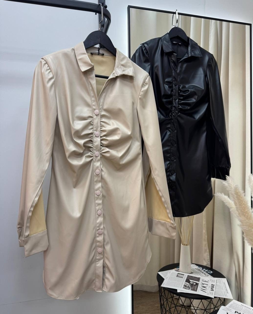 платье рубашка из экокожи,короткое платье из экокожи,платье короткое из экокожи the kubra,кожаное платье,платье из экокожи