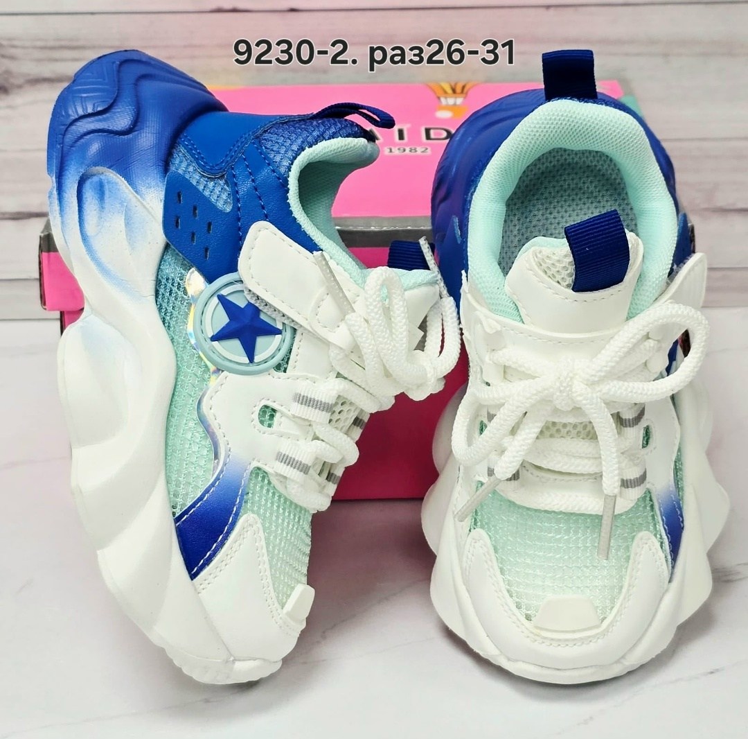 кроссовки женскиe,кроссовки,детские кроссовки,массивные кроссовки,кроссовка