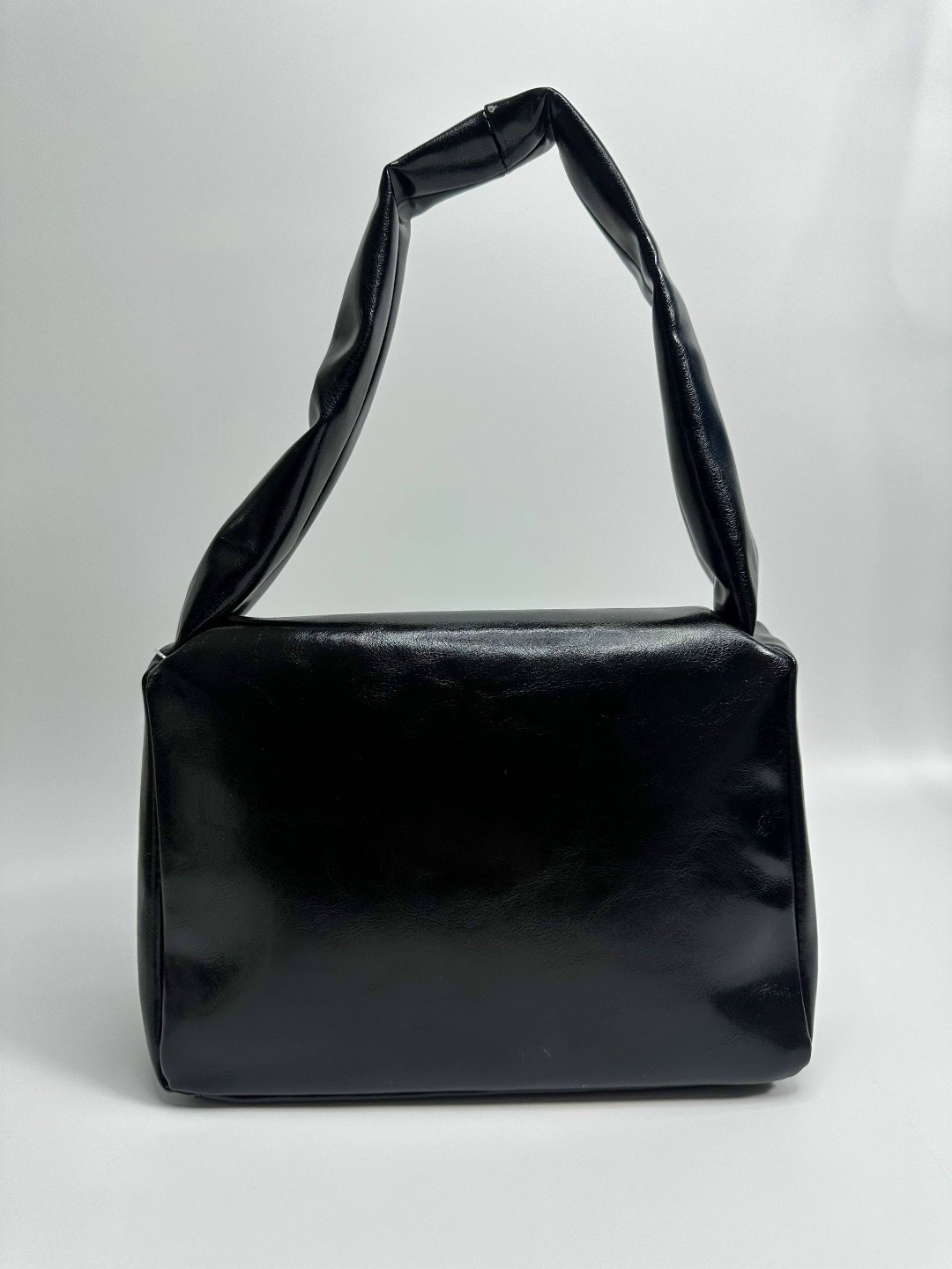 сумка balenciaga,сумка женская balenciaga,balenciaga сумка на плечо,сумка,большая сумка через плечо через цепочку balenciaga