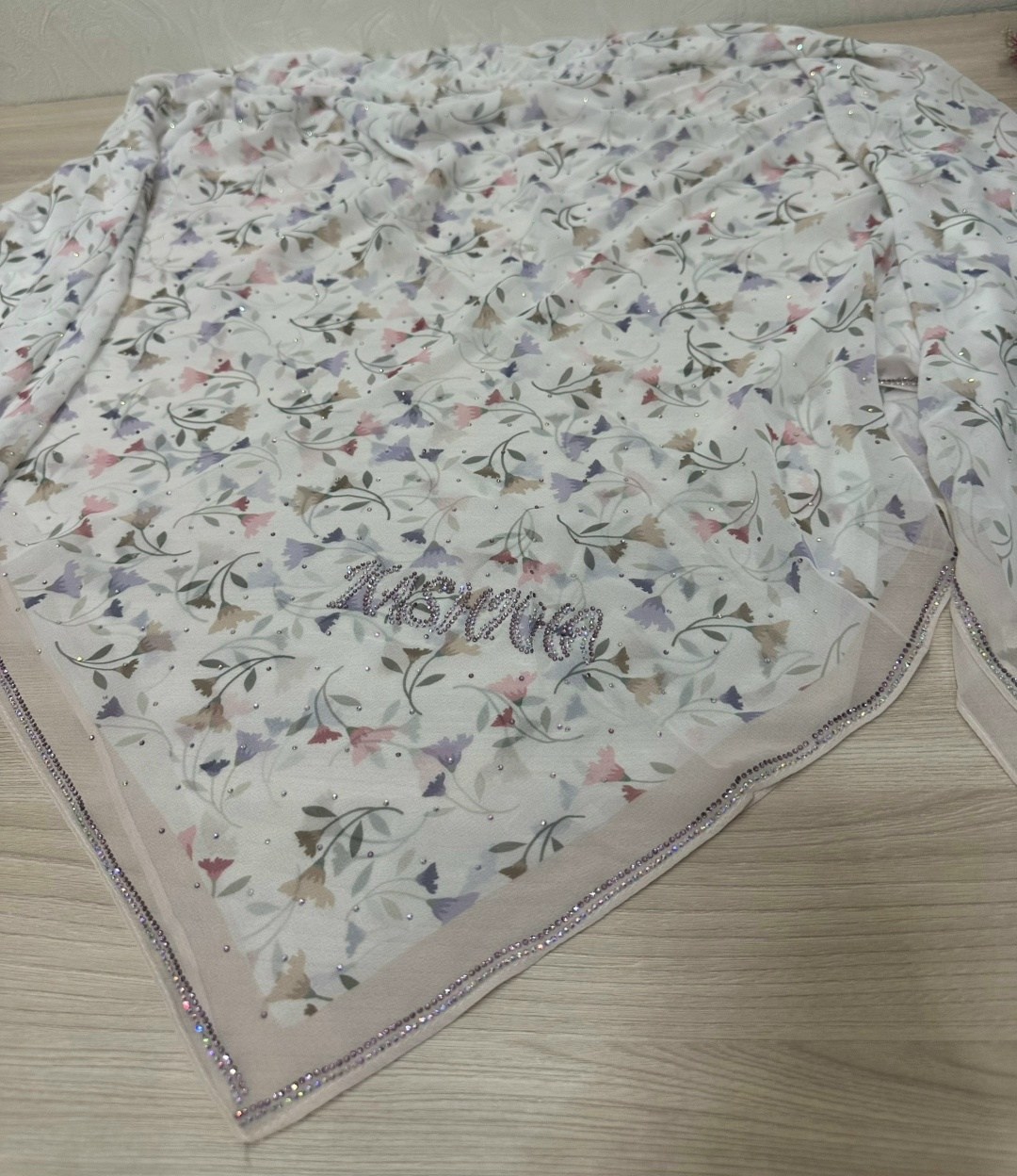 платок женский,шелковые платки,платки диор,платок,брендовый платок