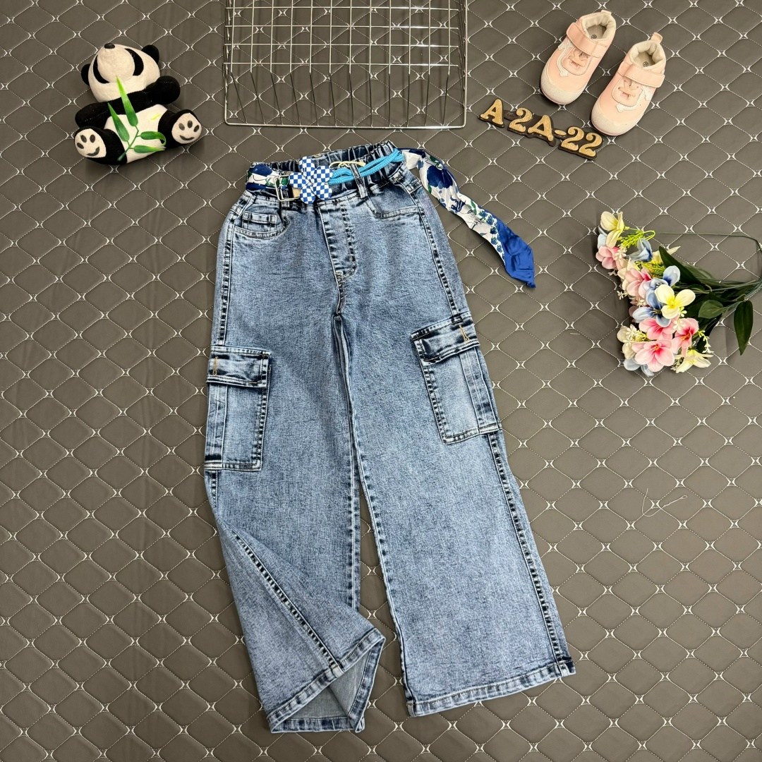 джинсовые брюки,джинсы широкие брюки,джинсы широкие,брюки джинсы,джинсы стильные