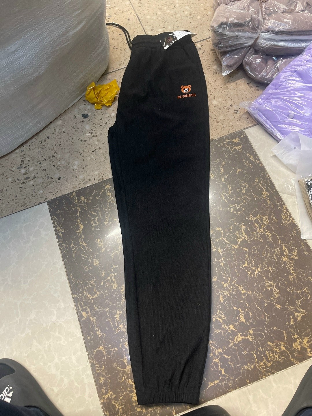 брюки вельветовые джоггеры на резинке,брюки вельветовые джоггеры,брюки спортивные,джоггеры на резинке,брюки джоггеры женские спортивные