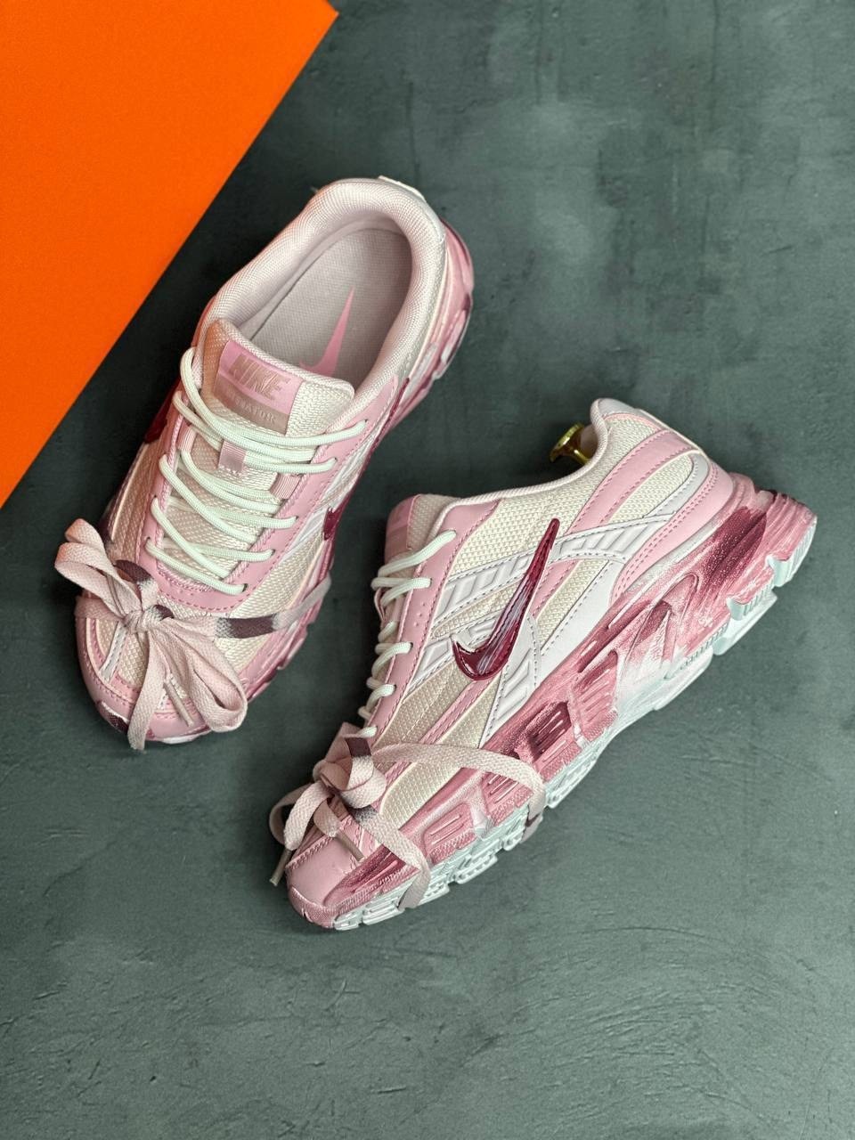 кроссовки nike initiator pink,кроссовки nike initiator розовые,женские беговые кроссовки nike initiator ярко-розовый,кроссовки для женщин nike initiator pink,женские кроссовки nike initiator "pink"