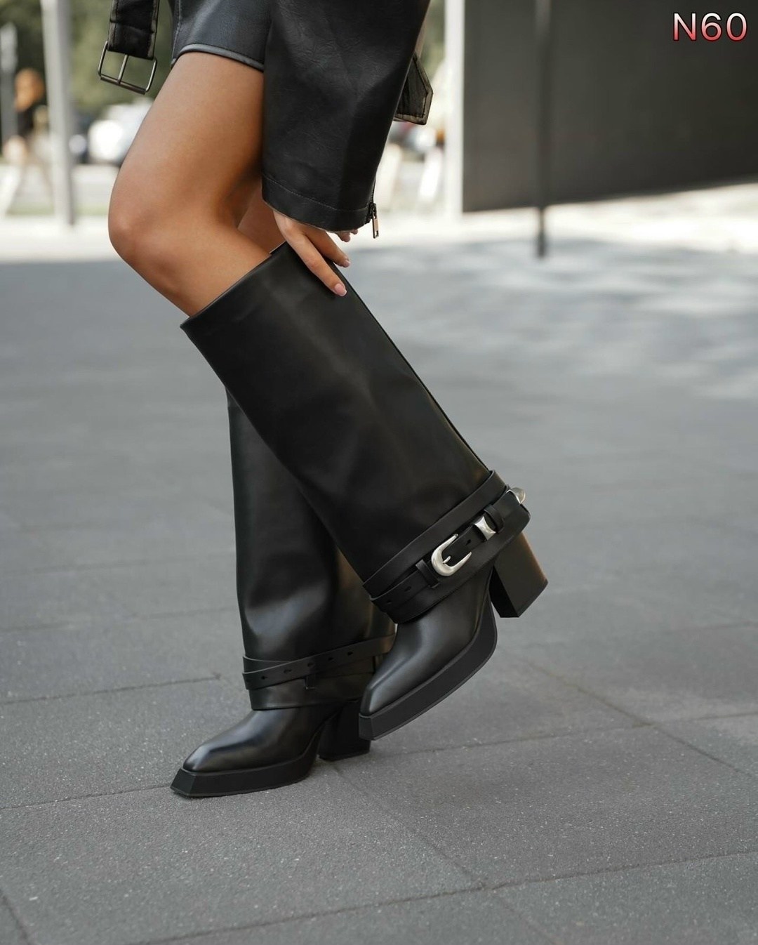 женские сапоги,сапоги эко кожа,сапоги трубы,сапоги,сапоги казаки демисезонные с широким голенищем и ремешком tm diamond цвет черный