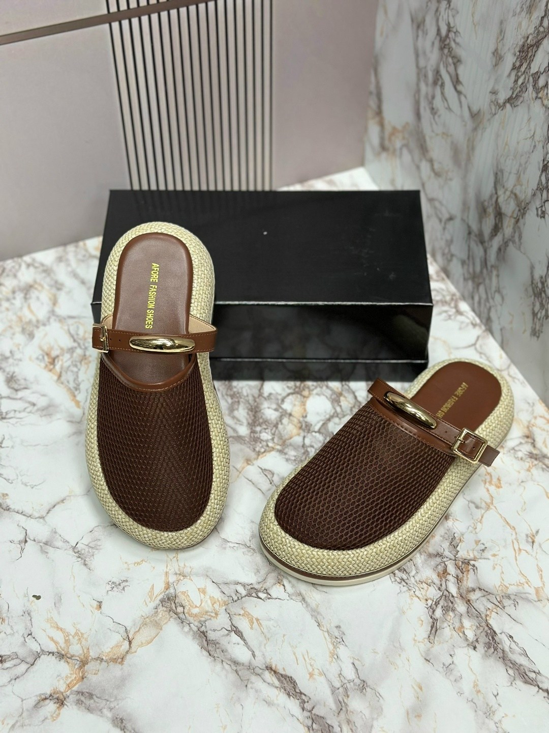 ,женские шлепанцы,тапочки модные,босоножки шанель,сандалии женские