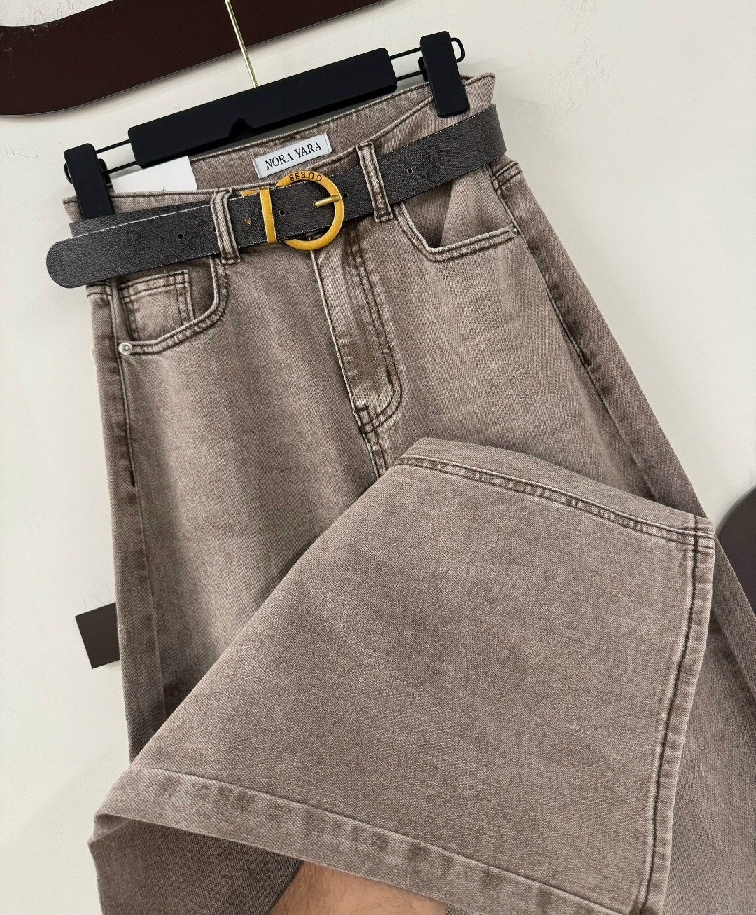 широкие джинсы,модные джинсы,женские джинсы,джинсы женские широкие,джинсы женские с широкими штанинами