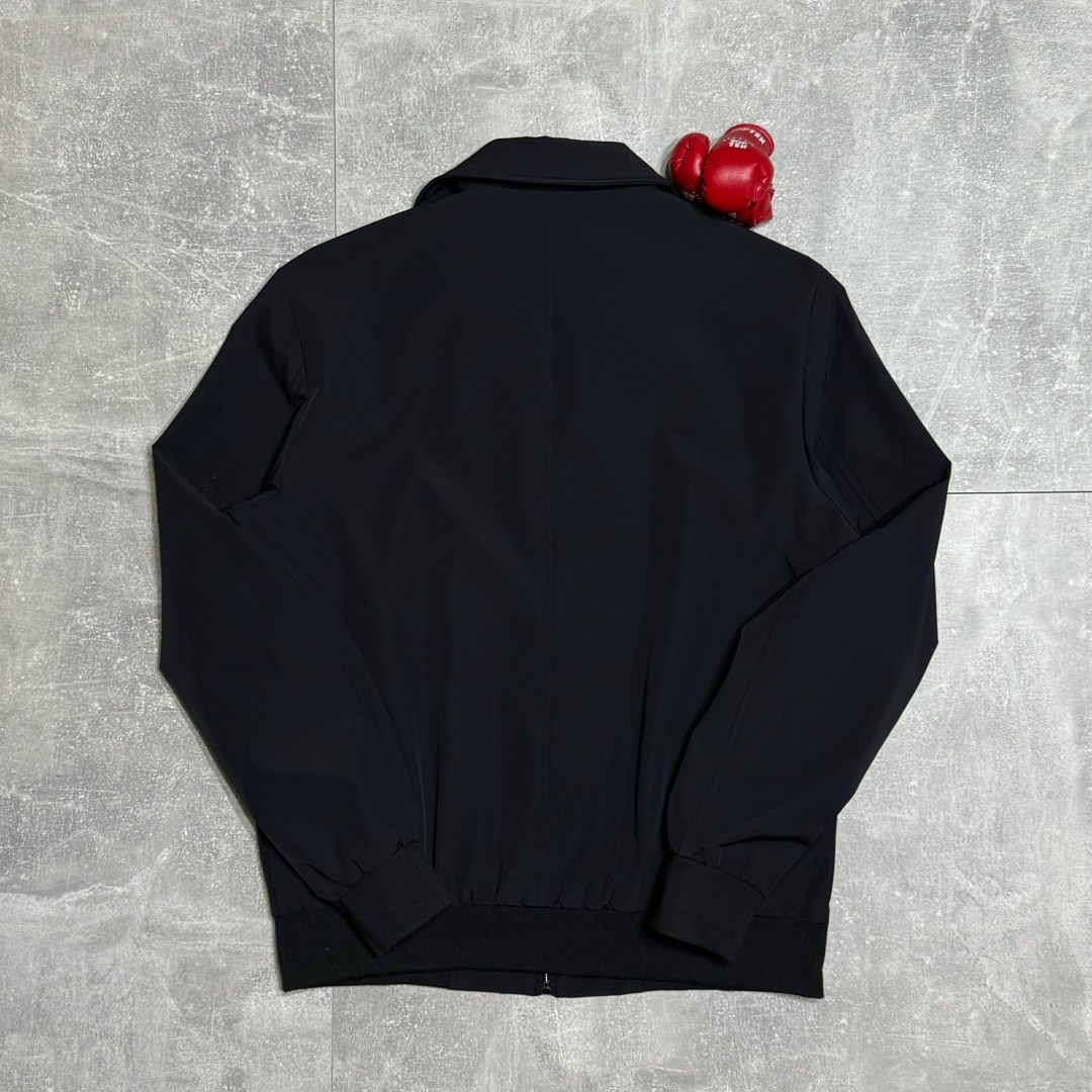 мужская куртка hugo boss,ветровка hugo boss,boss мужская ветровка,куртка hugo boss,куртка хьюго босс спорт