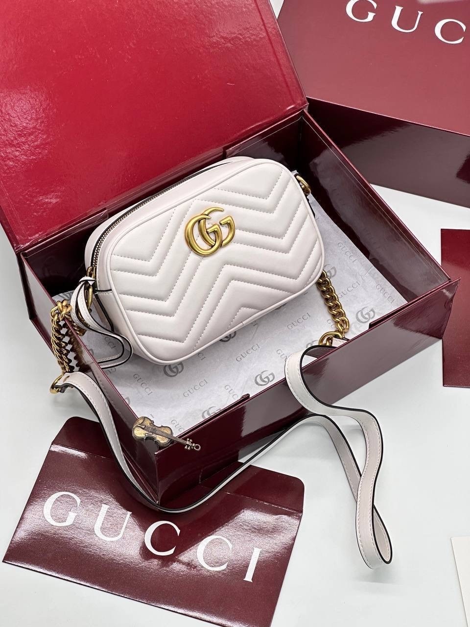 сумка gucci,gucci сумка на плечо,сумка гуччи женская белая,сумка gucci женская,gucci сумка кросс боди