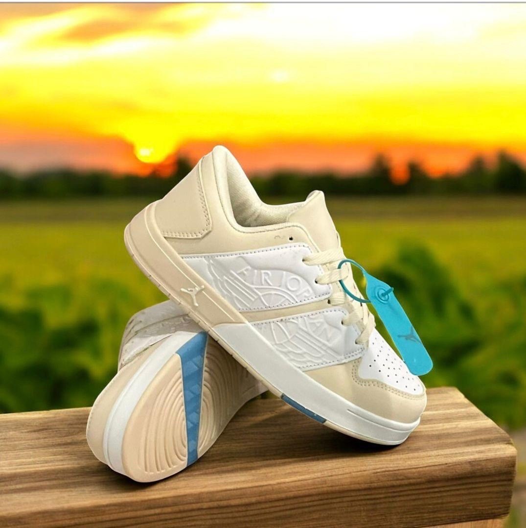 женские кроссовки,низкие кроссовки,белые кроссовки,оригинальные кроссовки,кроссовки эко