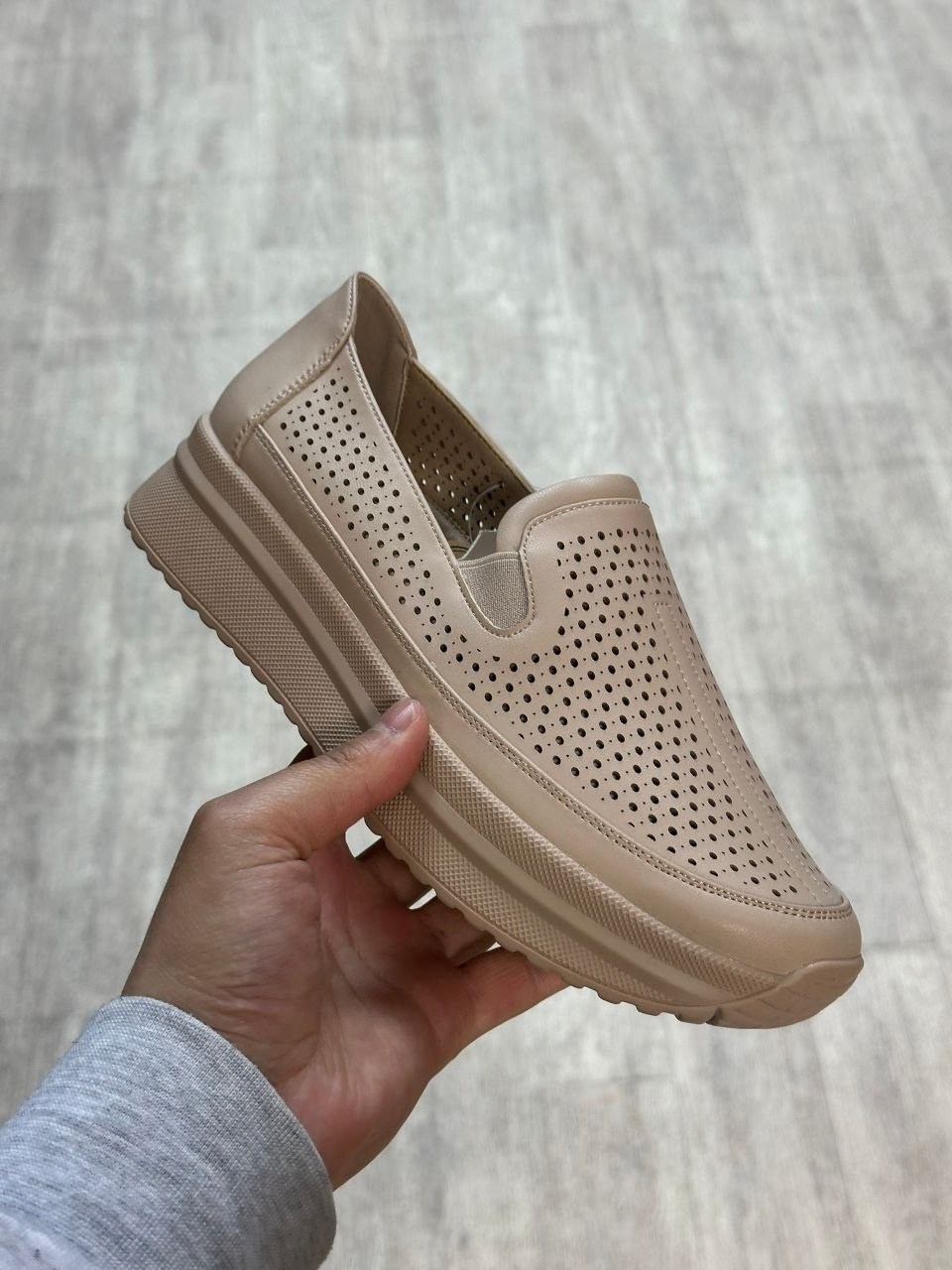 ,женские слипоны,слипоны женские летние,женская ,слипоны с перфорацией