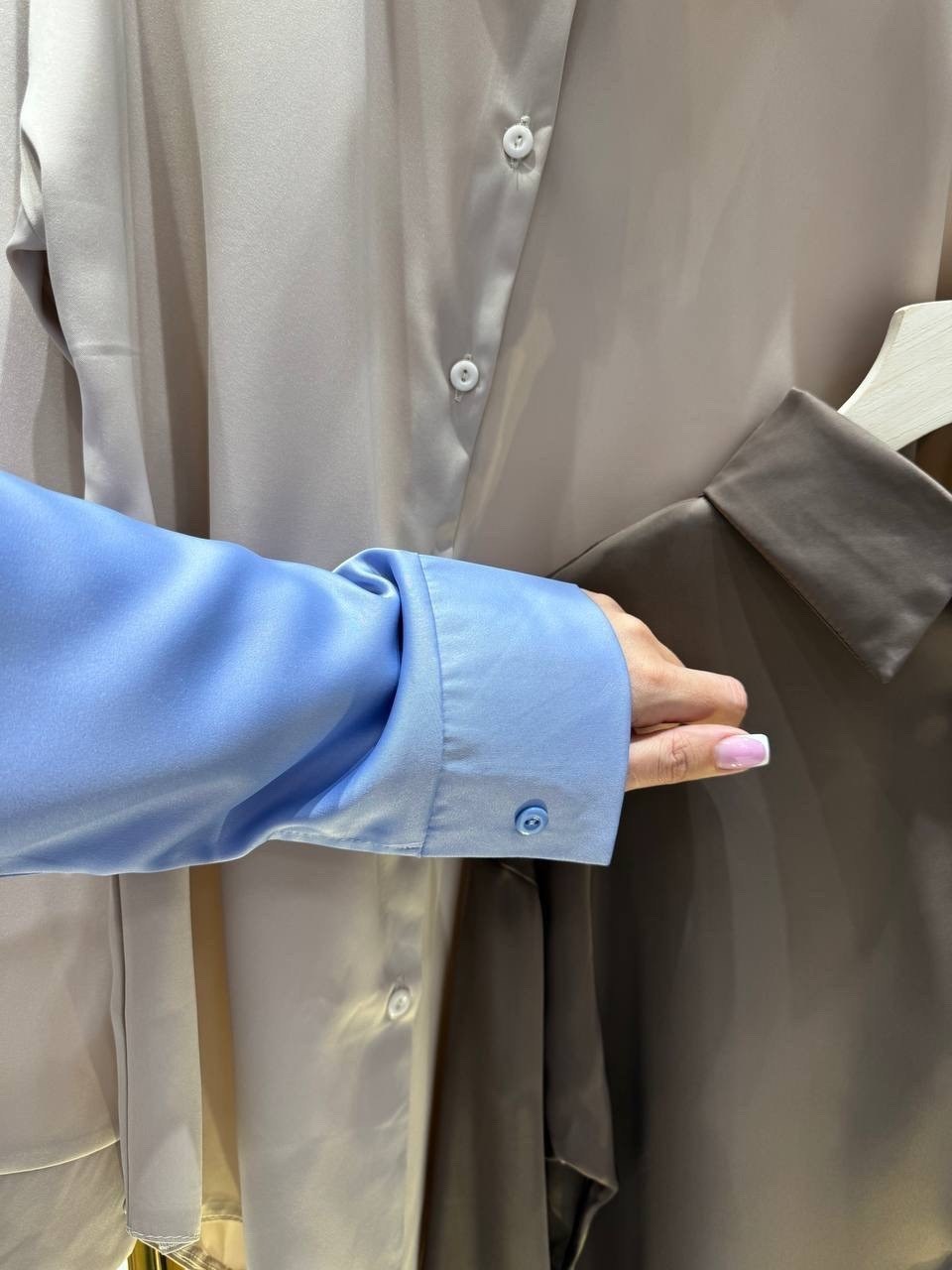 рубашка атласная,silk shirt outfit,шёлковая рубашка,женская блузка,женский стиль