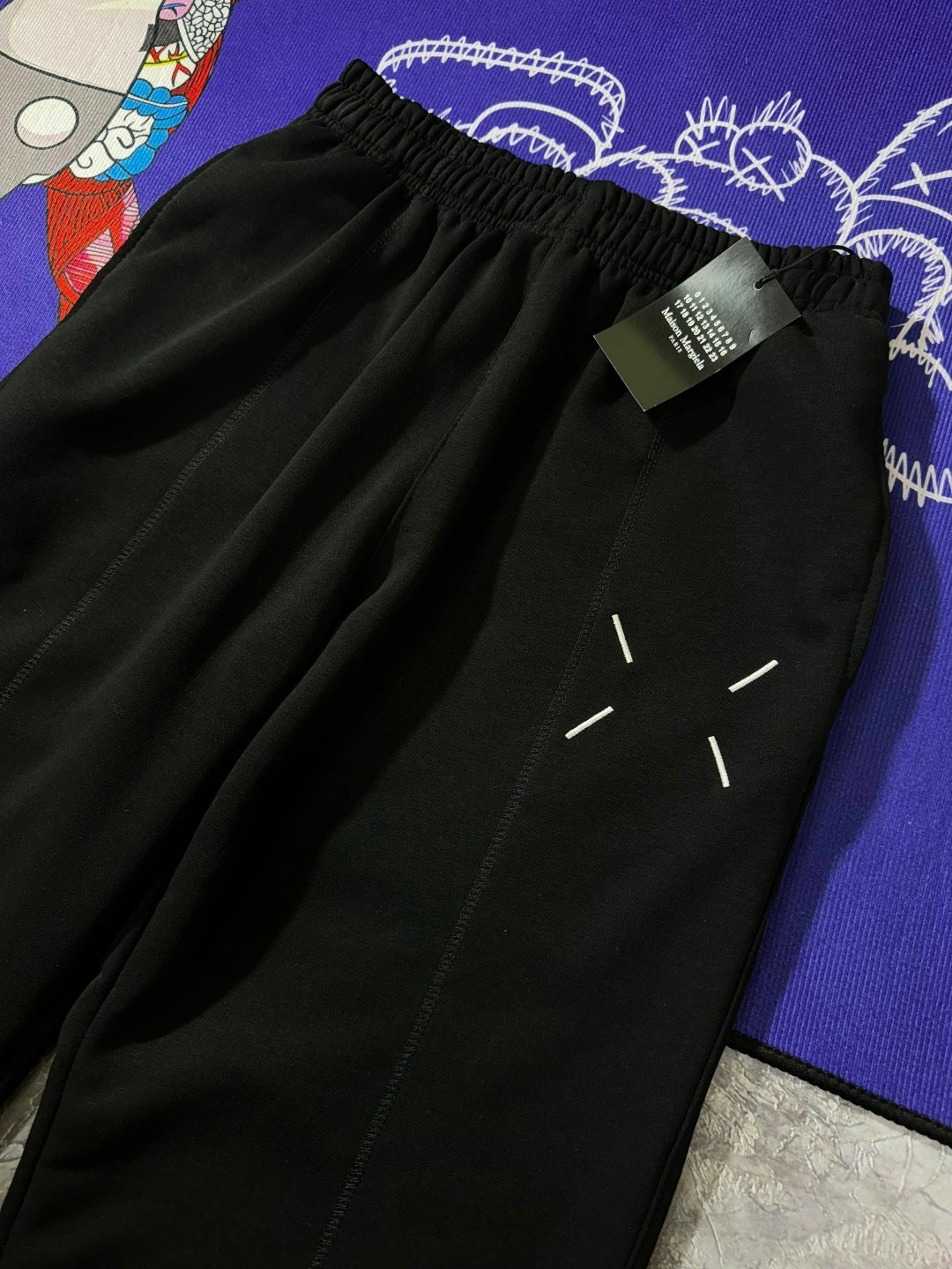 брюки спортивные,джоггеры брюки,спортивные штаны,спортивные трикотажные штаны мужские черные fila,штаны джогеры