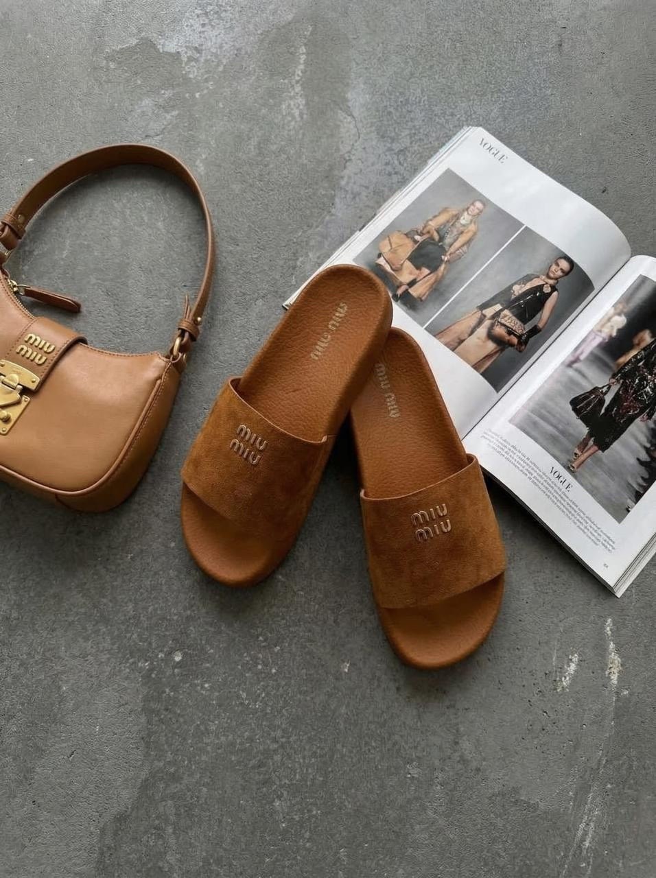 шлепанцы женские,женские шлепки,,шлёпанцы miu miu,шлепки лето
