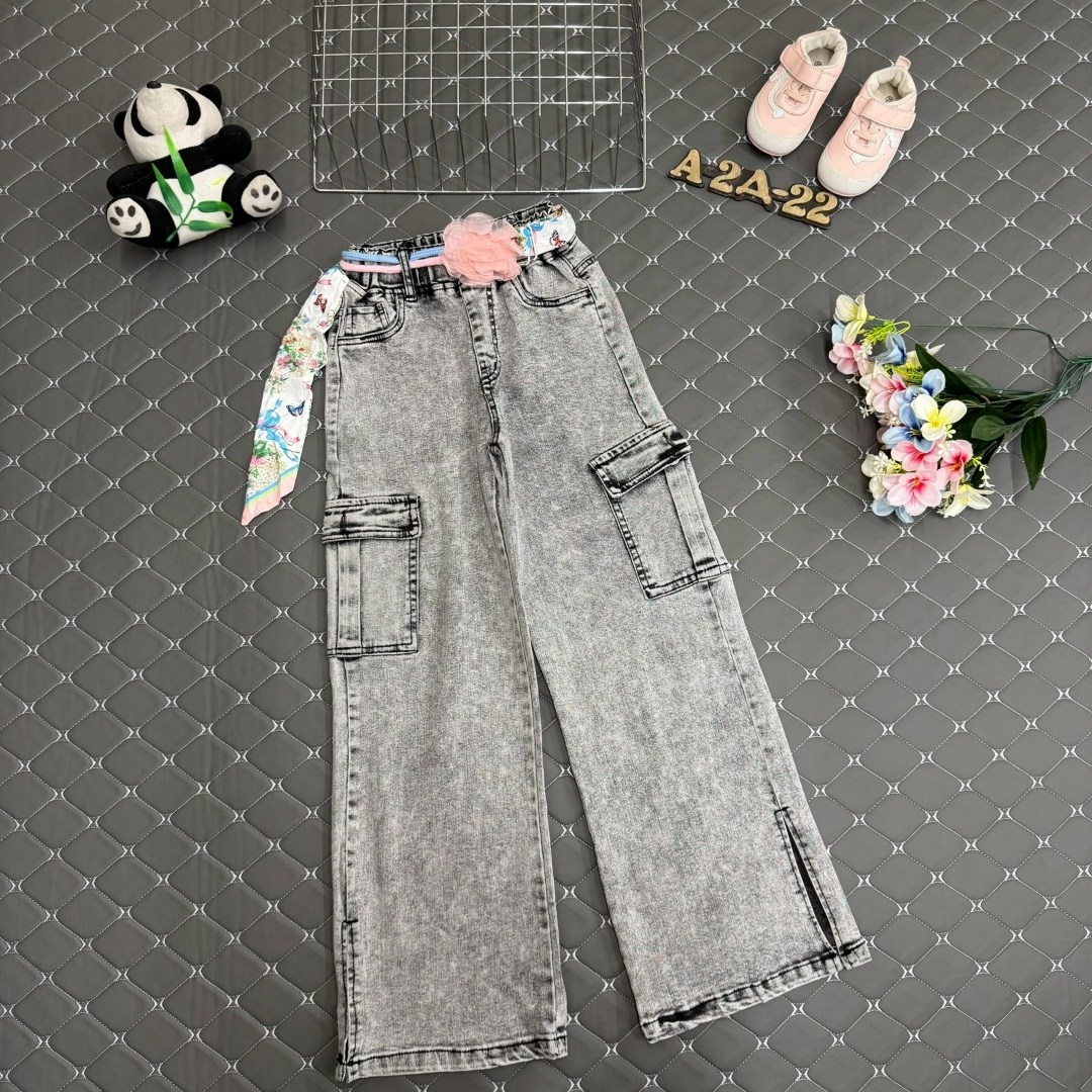 джинсовые брюки,джинсы широкие брюки,джинсы широкие,брюки джинсы,джинсы стильные