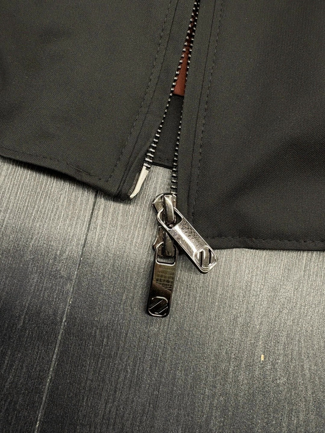 жилетка мужская,жилет мужской,жилетка мужская утепленная,безрукавка жилетка,жилетка мужская классическая