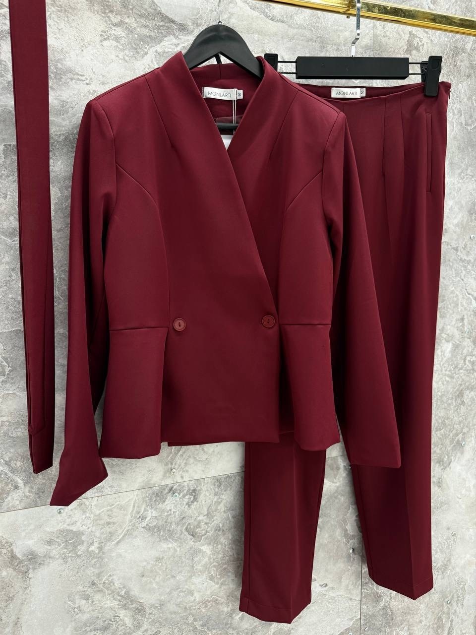 брючный костюм,элегантный брючный костюм,брючный костюм женский,классический костюм женский брючный,брючный костюм женский деловой