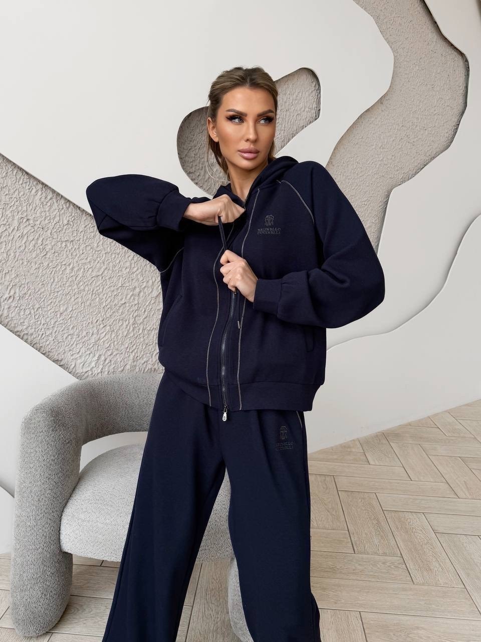 трикотажные костюмы,костюм спортивный женский,брючный костюм,костюм женский,спортивный костюм