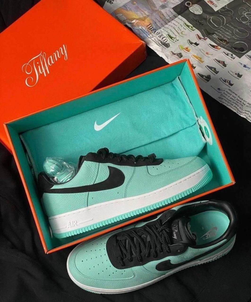 кроссовки air force 1 tiffany nike,найк форс тиффани,nike air force 1 tiffany,tiffany and co nike air force 1 low sample sneaker,найк тиффани кроссовки