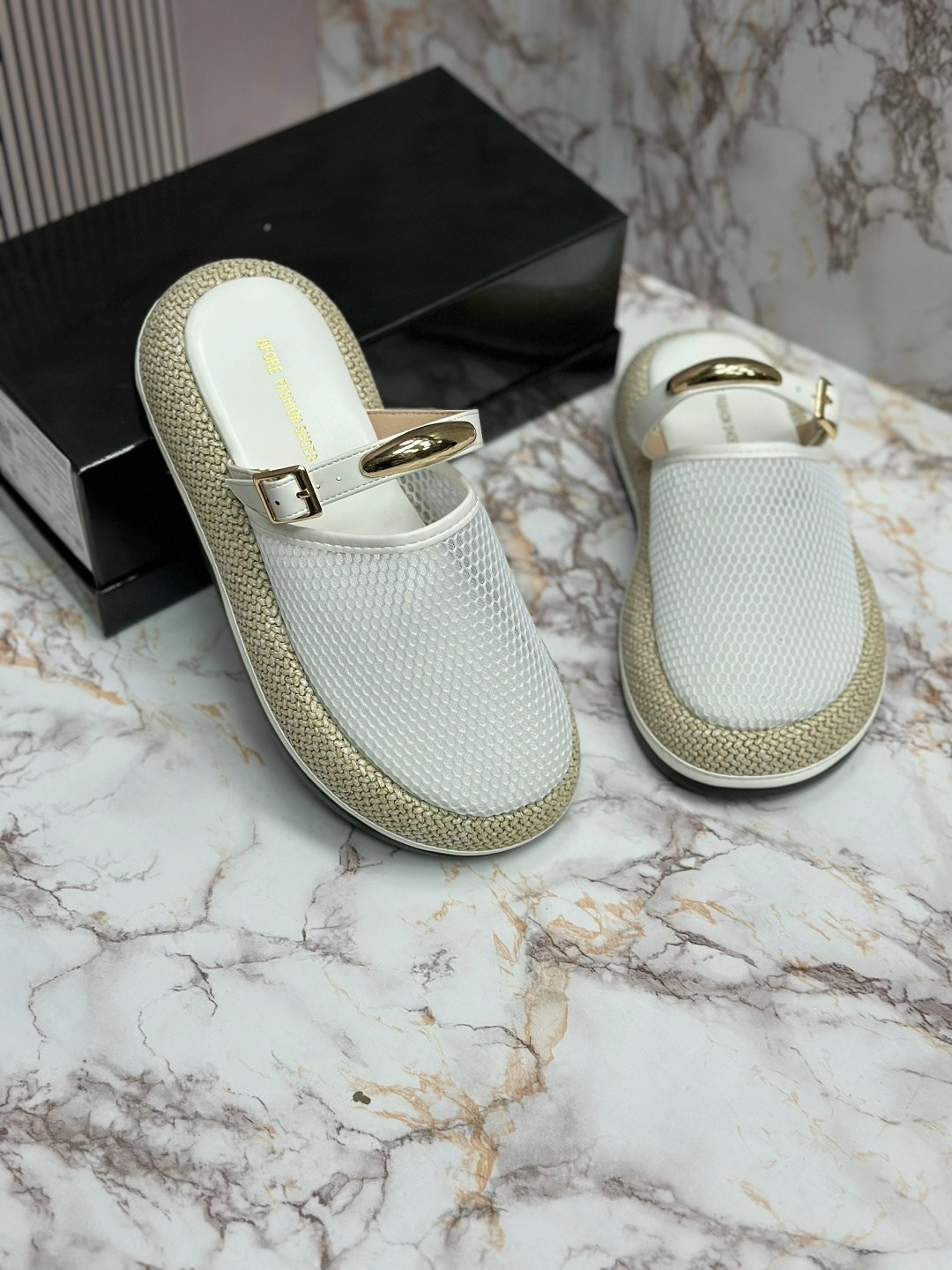 ,женские шлепанцы,тапочки модные,босоножки шанель,сандалии женские