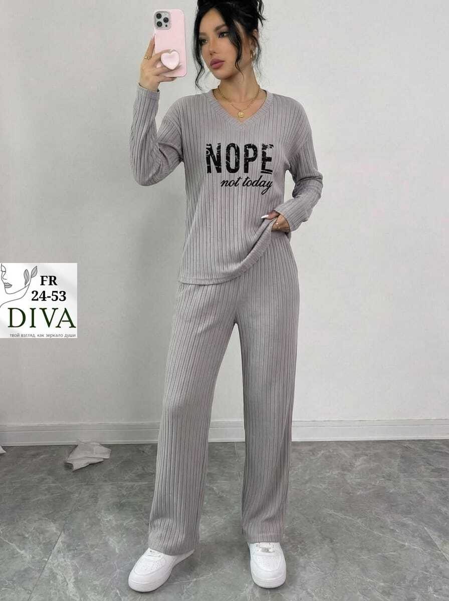 женский костюм,трикотажные костюмы,костюм с брюками,костюм двойка,женский брючный костюм